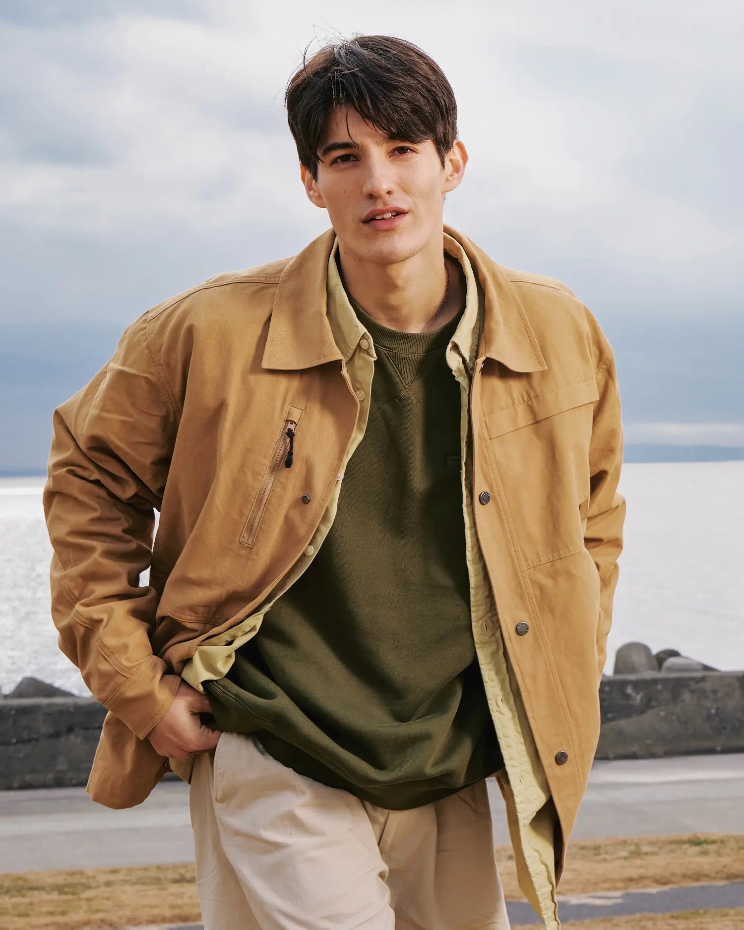 Men's Chore Jacket in Sand 08 #color_sand